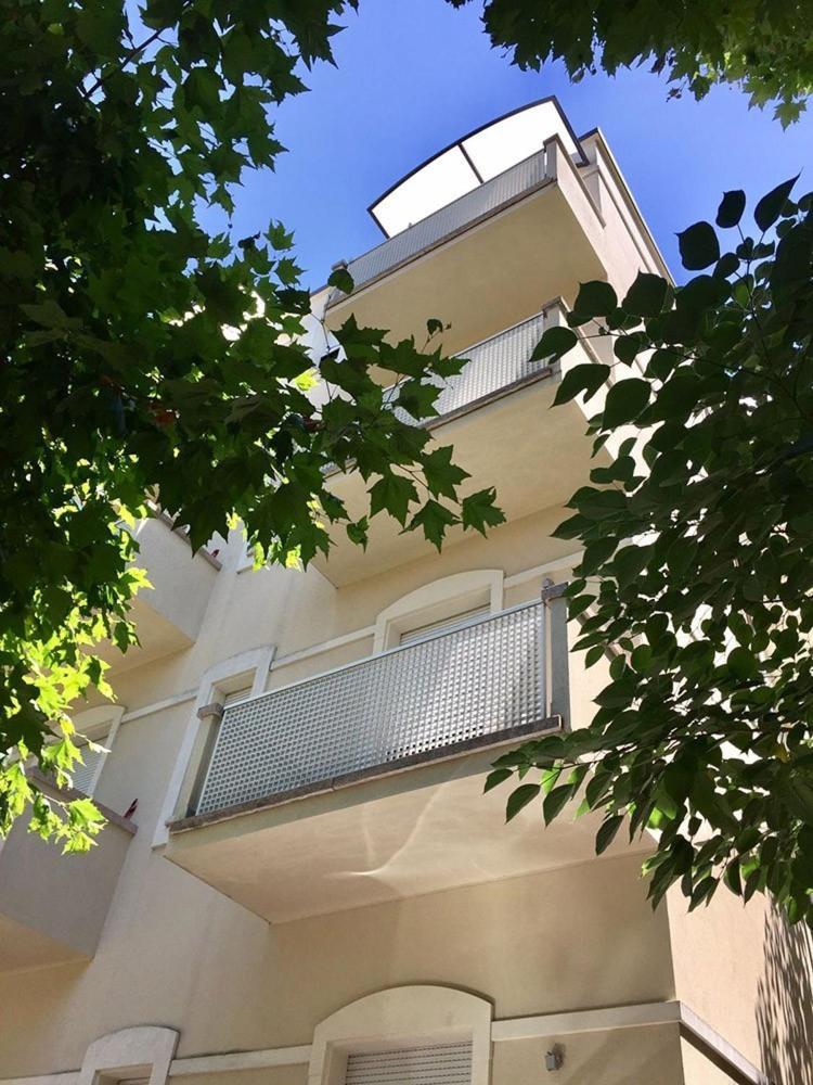 Residence Caterina Cattolica Exterior photo